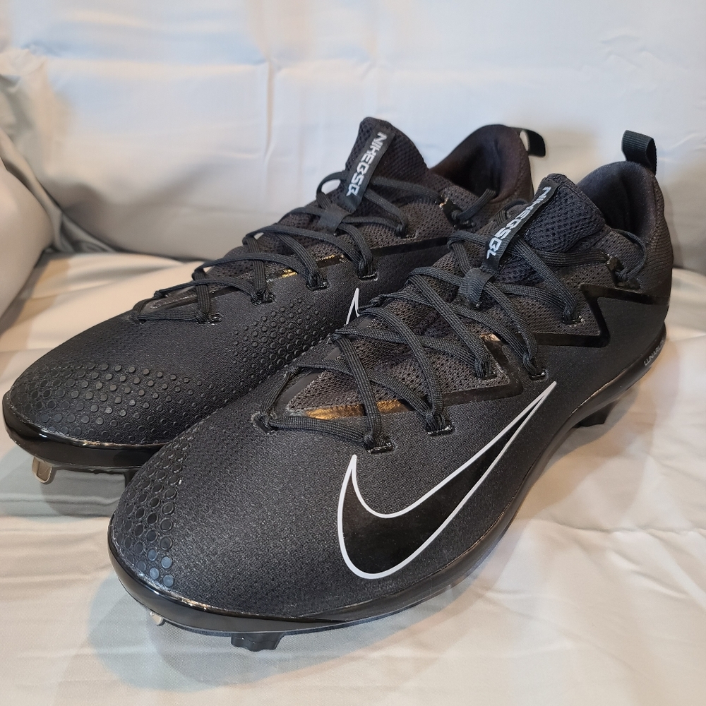 Nike lunarlon vapor men's cleats size 16